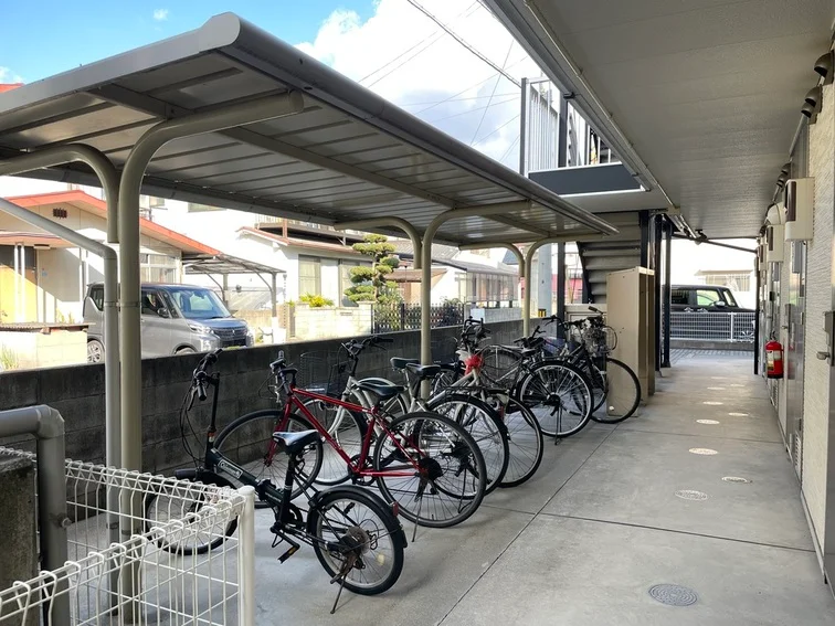 備品や設備仕様は号室等により異なります現地をご確認下さい。