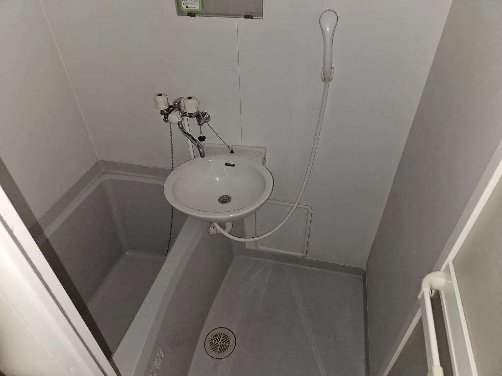 備品や設備仕様は号室等により異なります現地をご確認下さい。