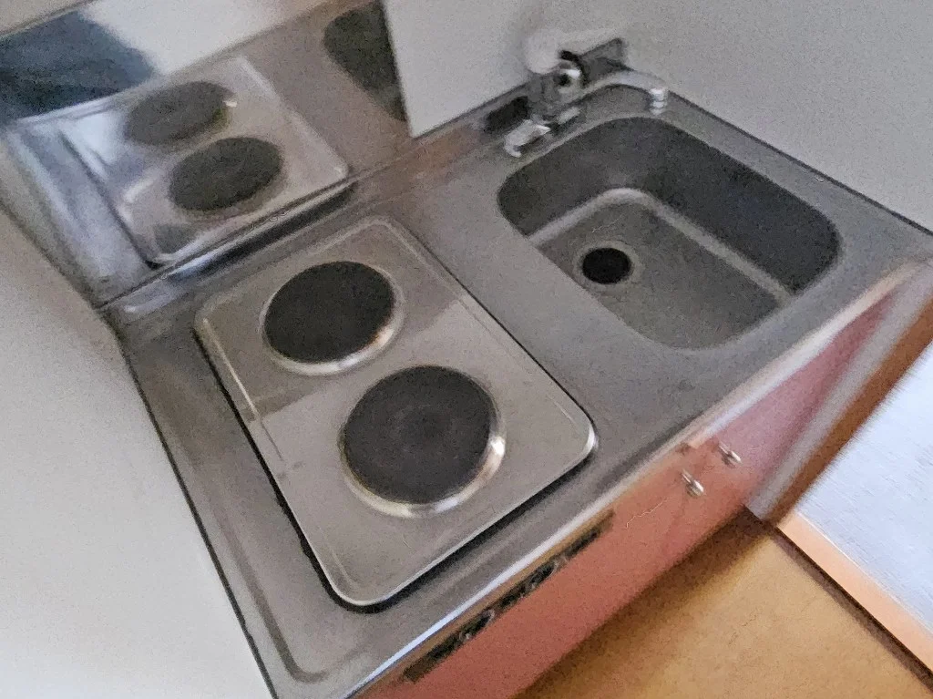 備品や設備仕様は号室等により異なります。現地をご確認下さい。