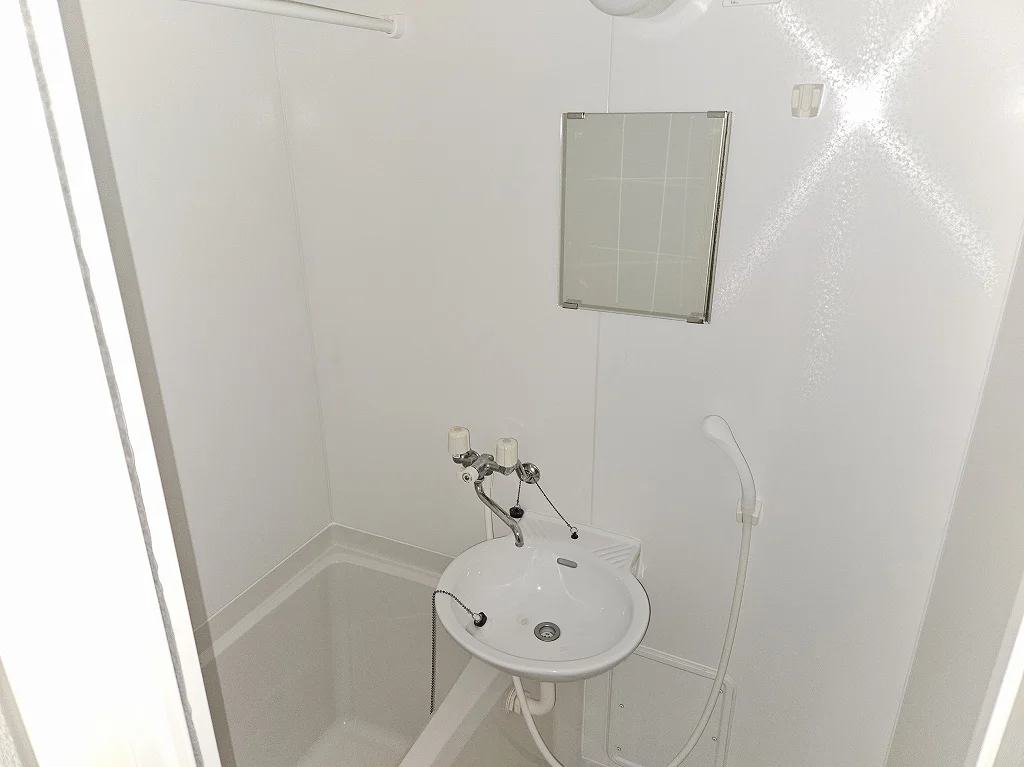 備品や設備仕様は号室等により異なります現地をご確認下さい。