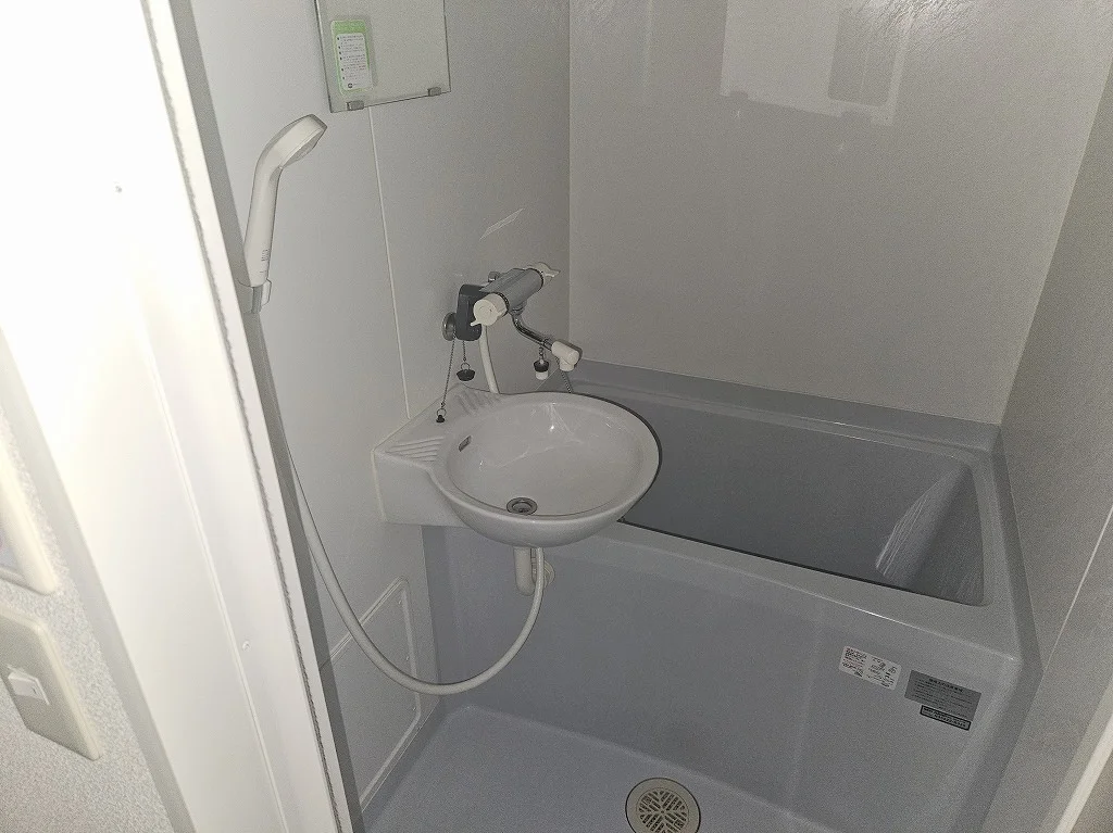 備品や設備仕様は号室等により異なります。現地をご確認下さい。