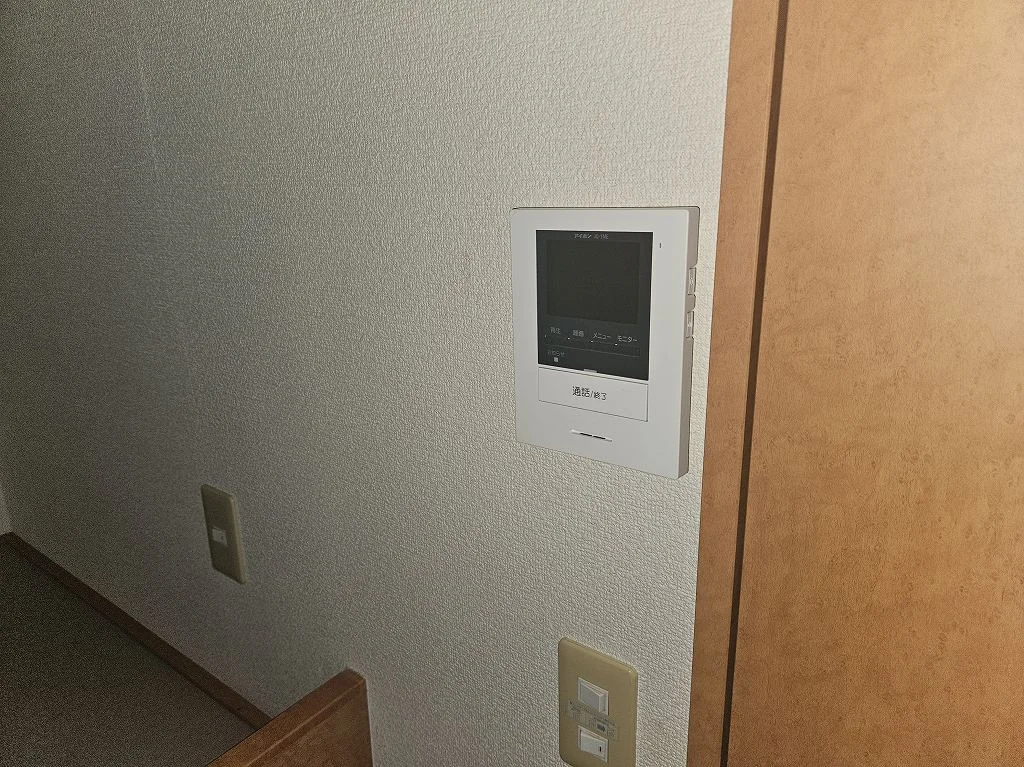 モニター付きインターホン