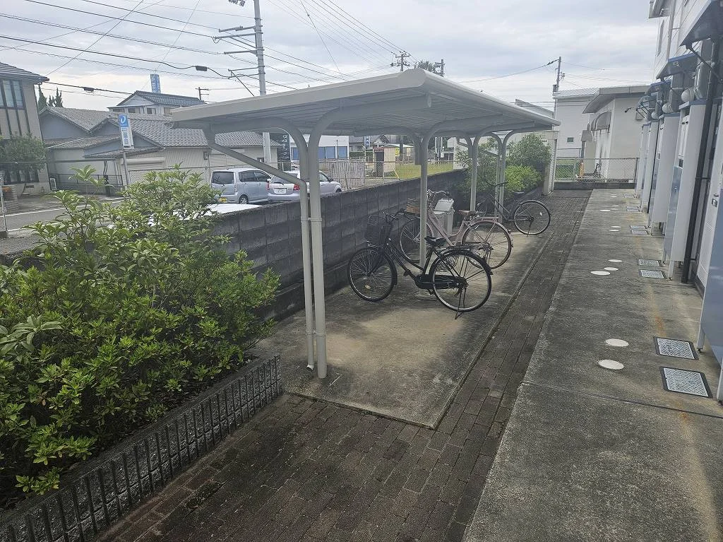 備品や設備仕様は号室等により異なります。現地をご確認下さい。