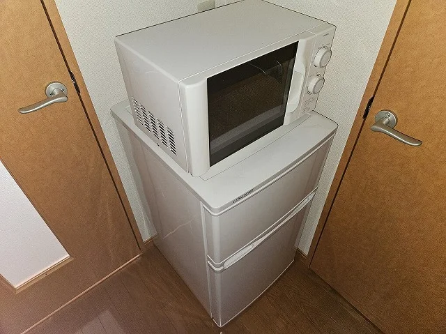 冷蔵庫、電子レンジ