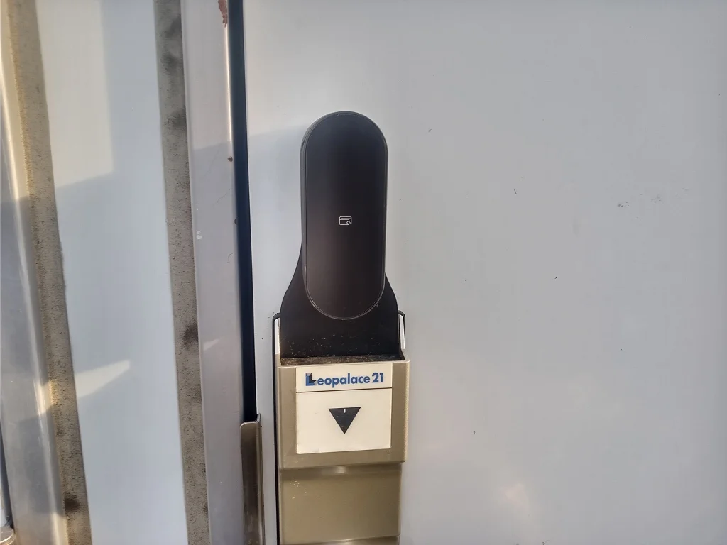 備品や設備仕様は号室等により異なります。現地をご確認下さい。