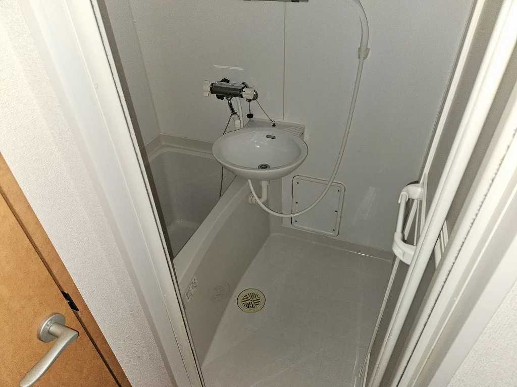 備品や設備仕様は号室により異なります。現地をご確認下さい。