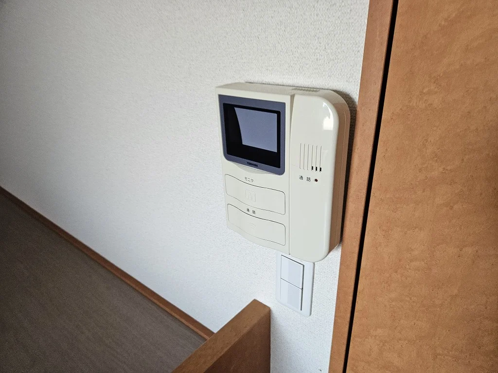 モニター付きインターホン