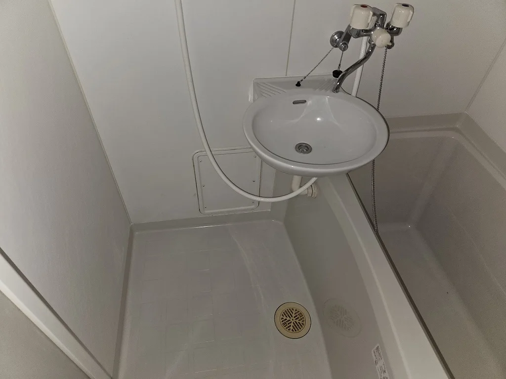 備品や設備仕様は号室等により異なります現地をご確認下さい。