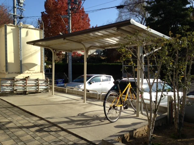 屋根付駐輪場