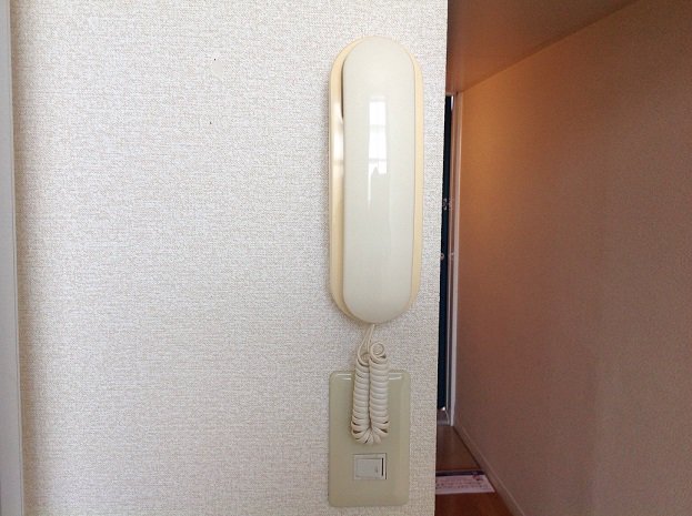 インターホン
