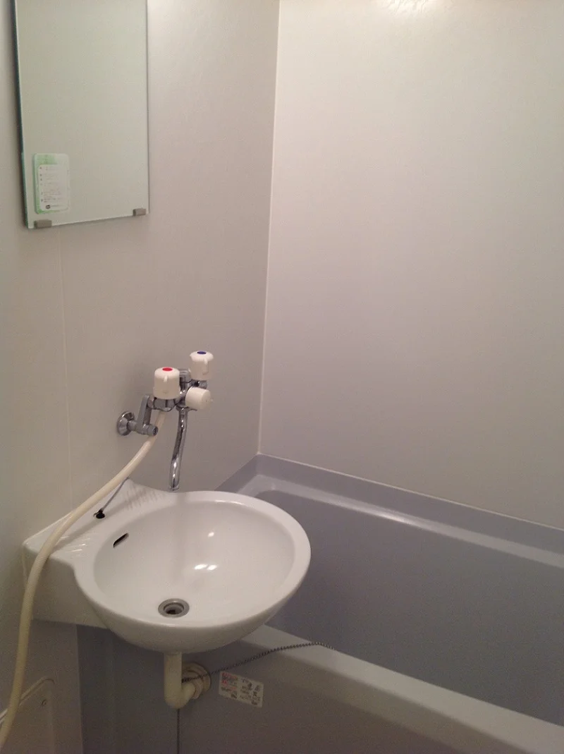 バス・トイレ別