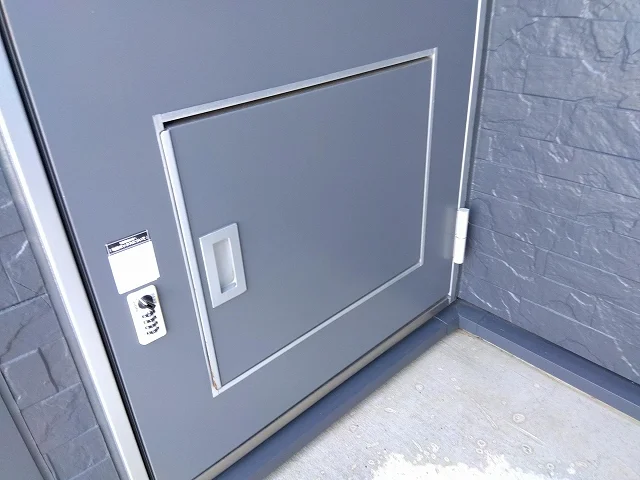 宅配ボックス
