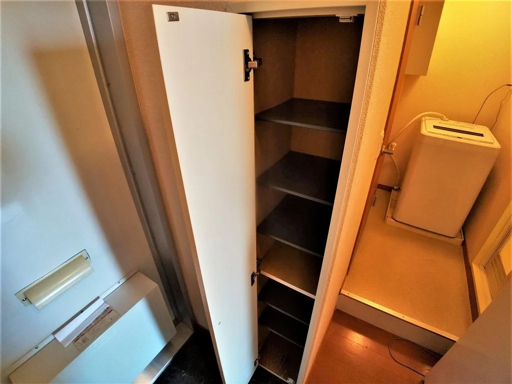 シューズボックス