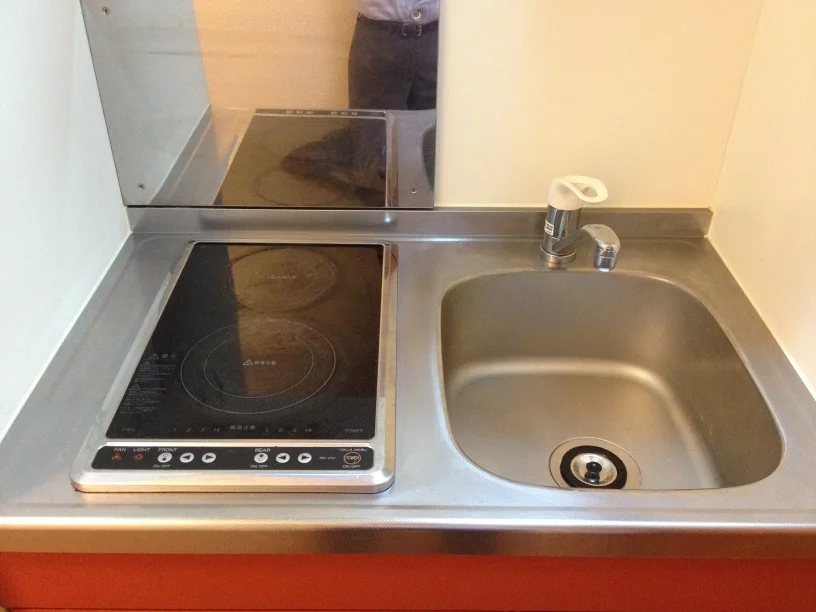 コンロの仕様が異なる場合があります