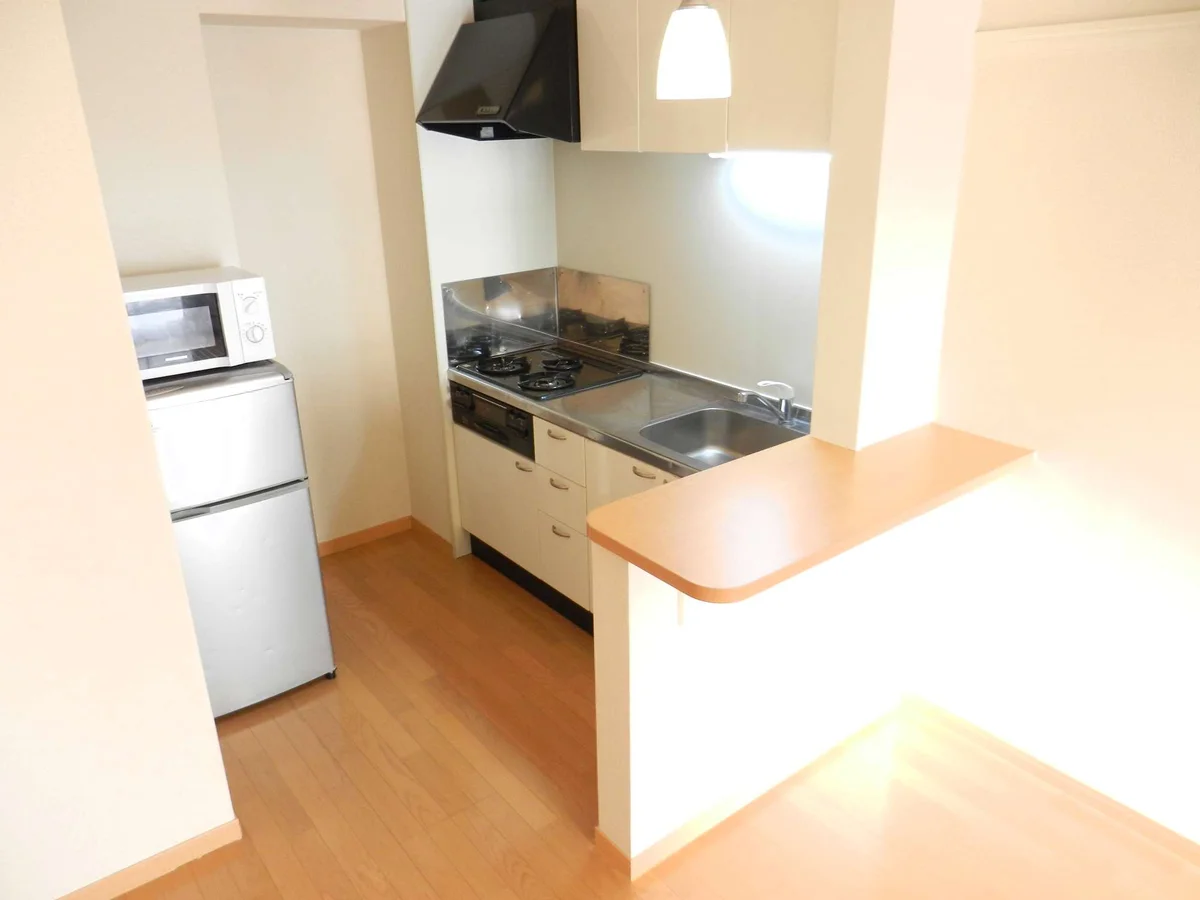 カウンターつきキッチン