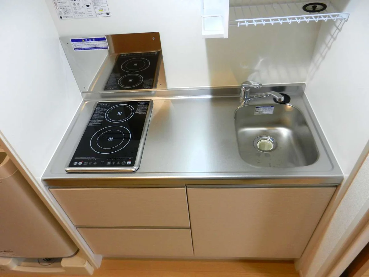 一人暮らしにピッタリの機能的なシンク