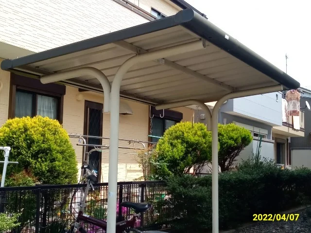 屋根付き駐輪場