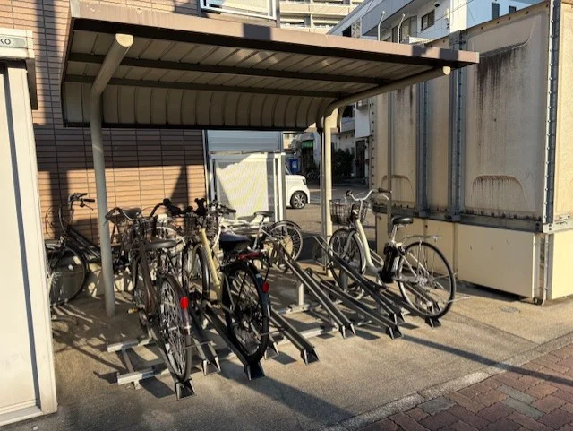 屋根付き駐輪場