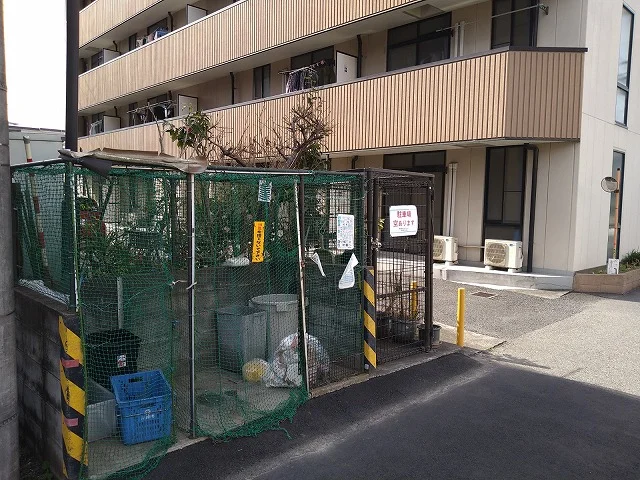ゴミ置場