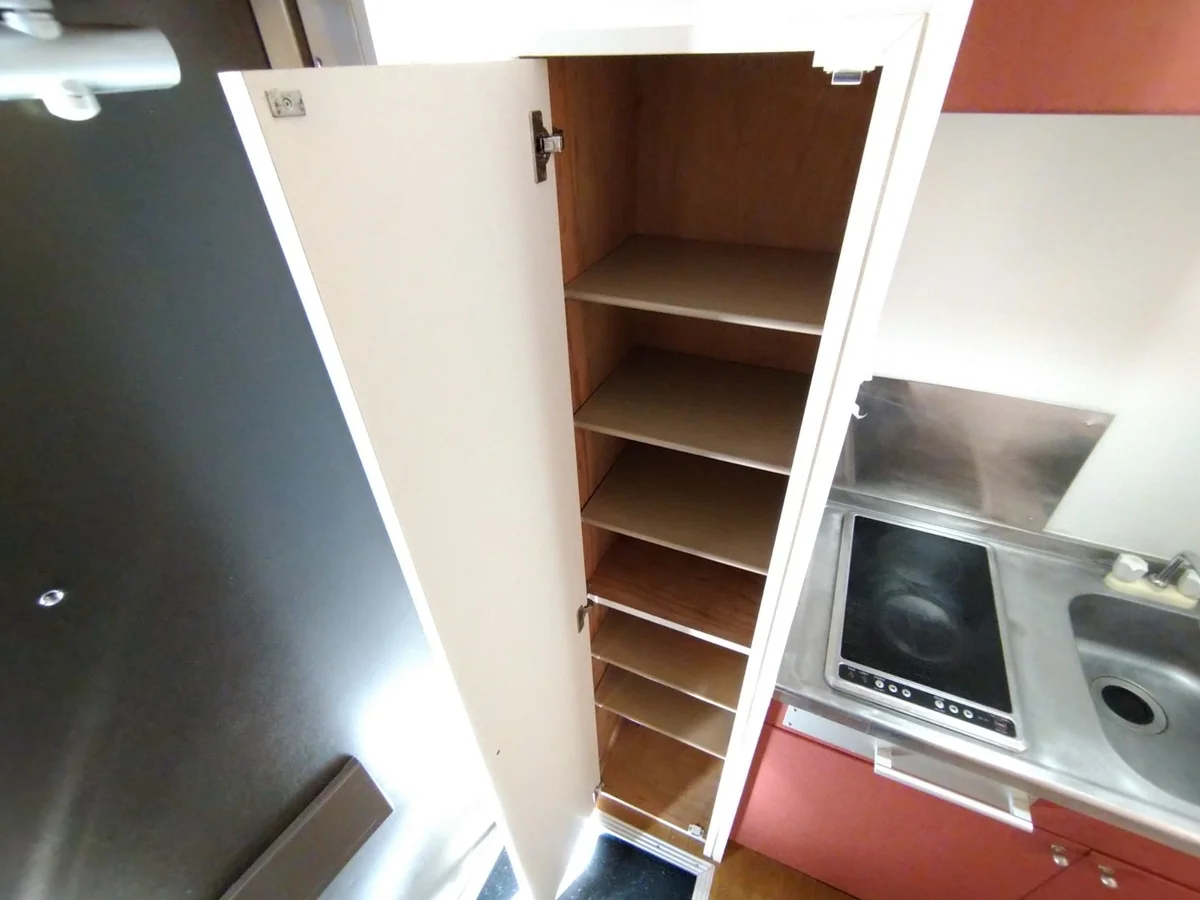 シューズボックス