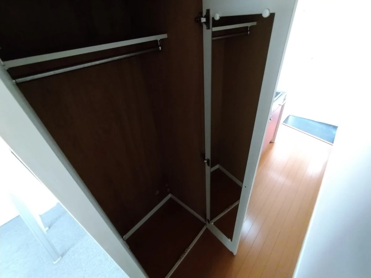 姿見付き