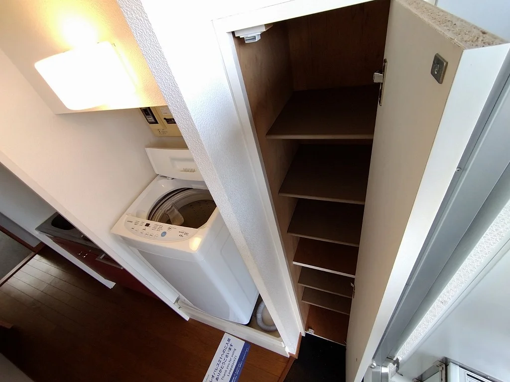 シューズボックス