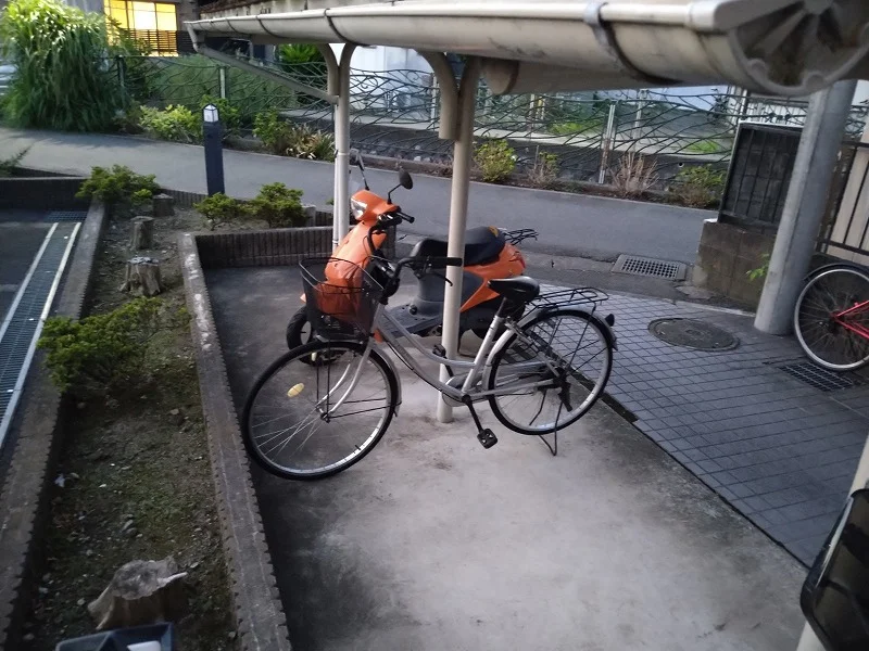 駐輪場　原付＆自転車のみ駐輪可能