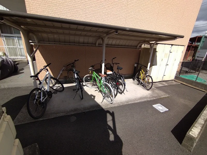 駐輪場　自転車＆原付のみ駐輪可