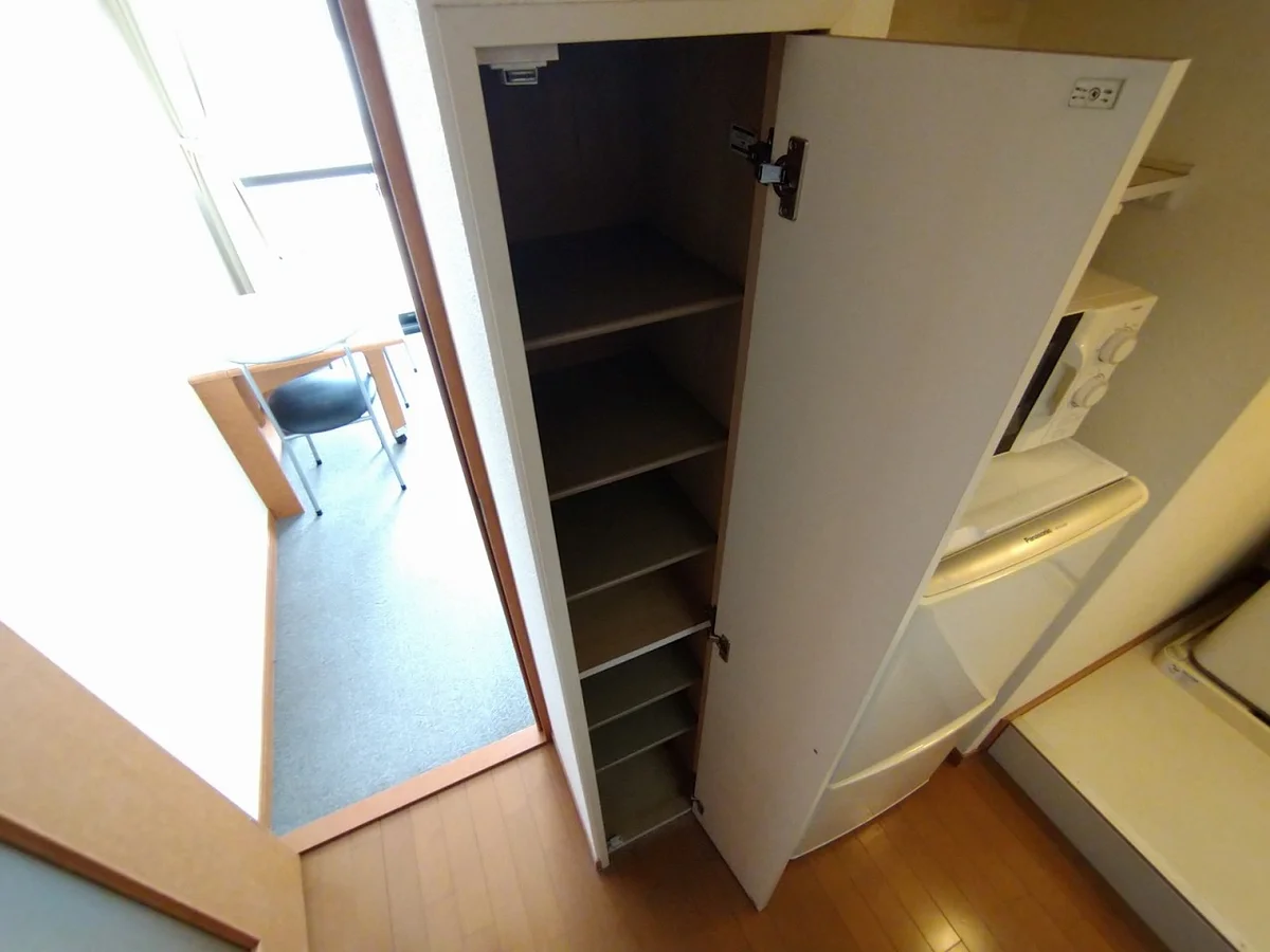 シューズボックス