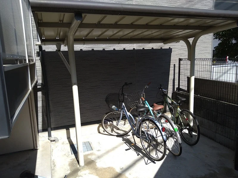 駐輪場　原付＆自転車のみ駐輪可能