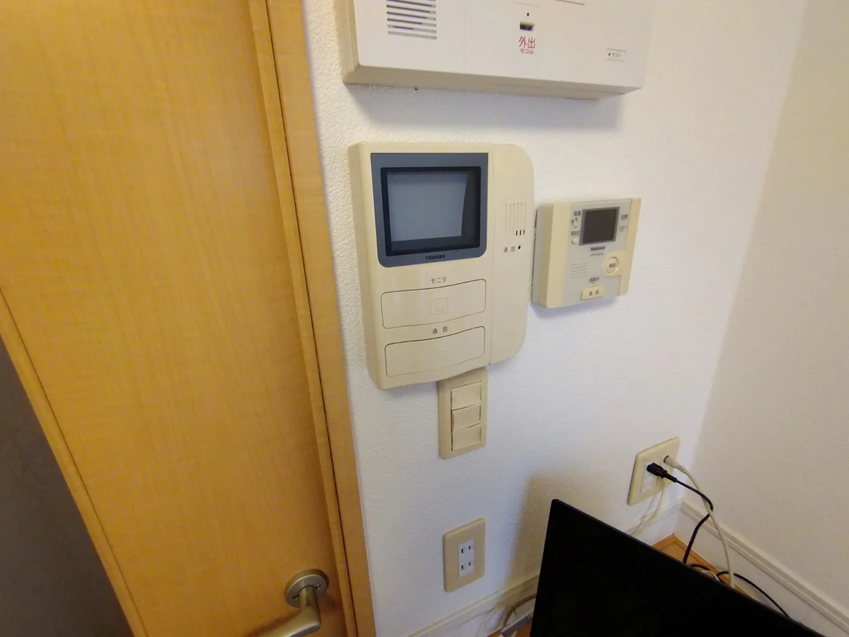 モニターホン標準設置