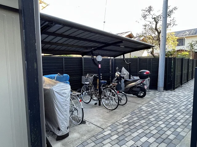 駐輪場　原付＆自転車のみ駐輪可能