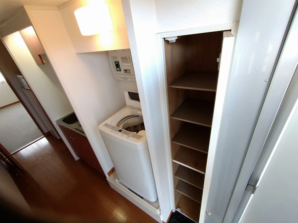 シューズボックス