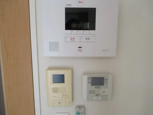 モニターホン標準設置♪