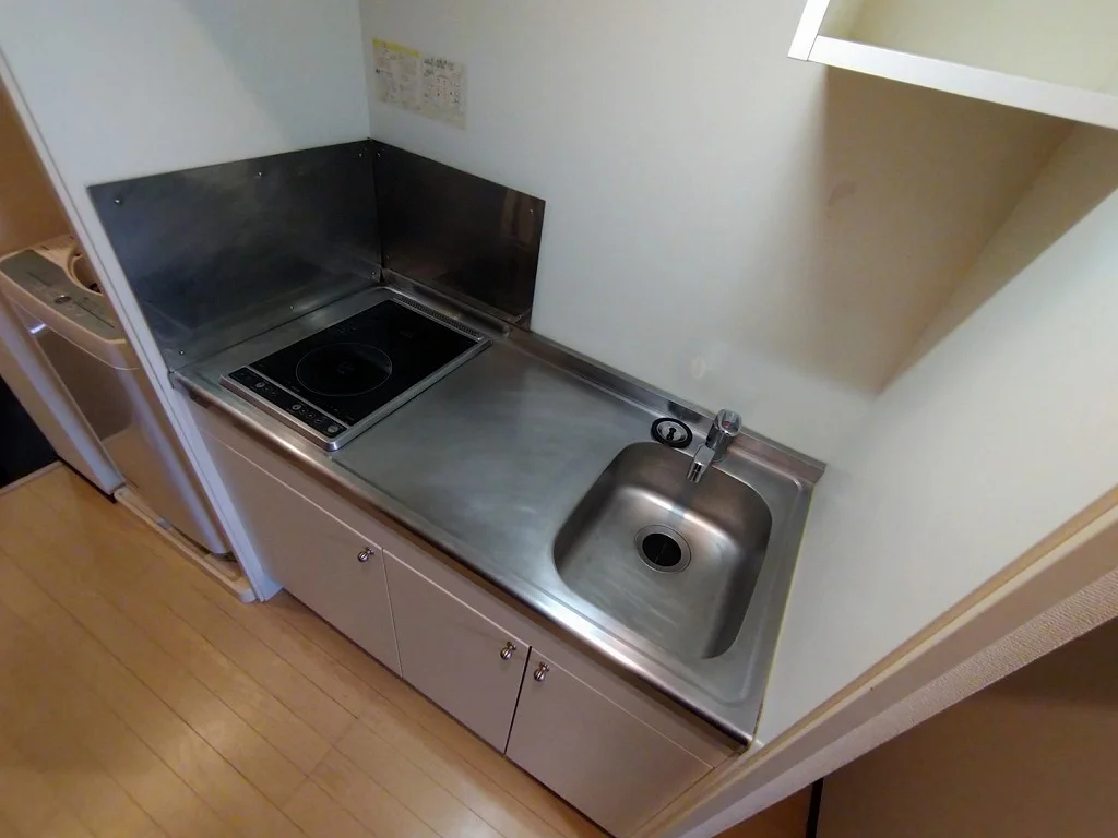 シングルレバー設置　シンク広めです♪