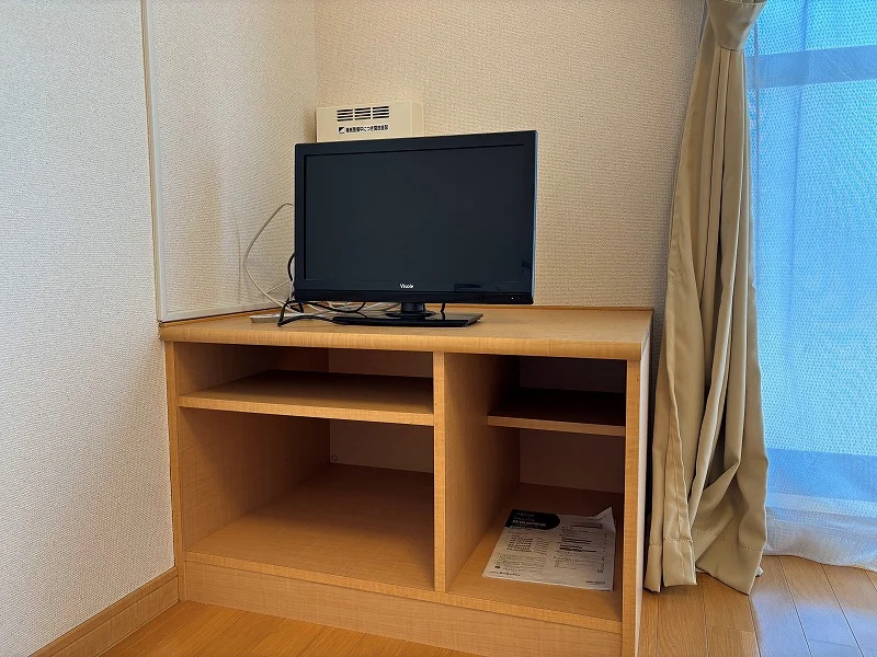 テレビ・テレビ台付き