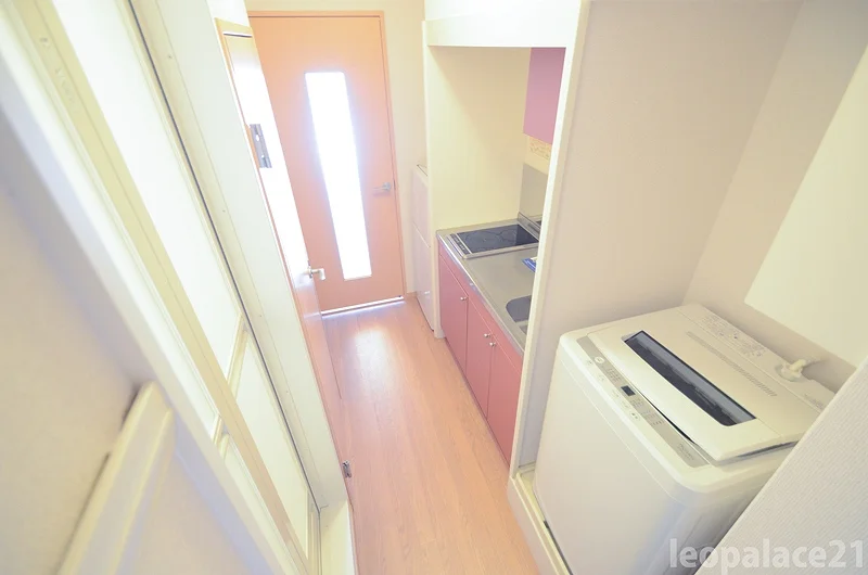 備品や設備仕様は号室等により異なります現地をご確認下さい。