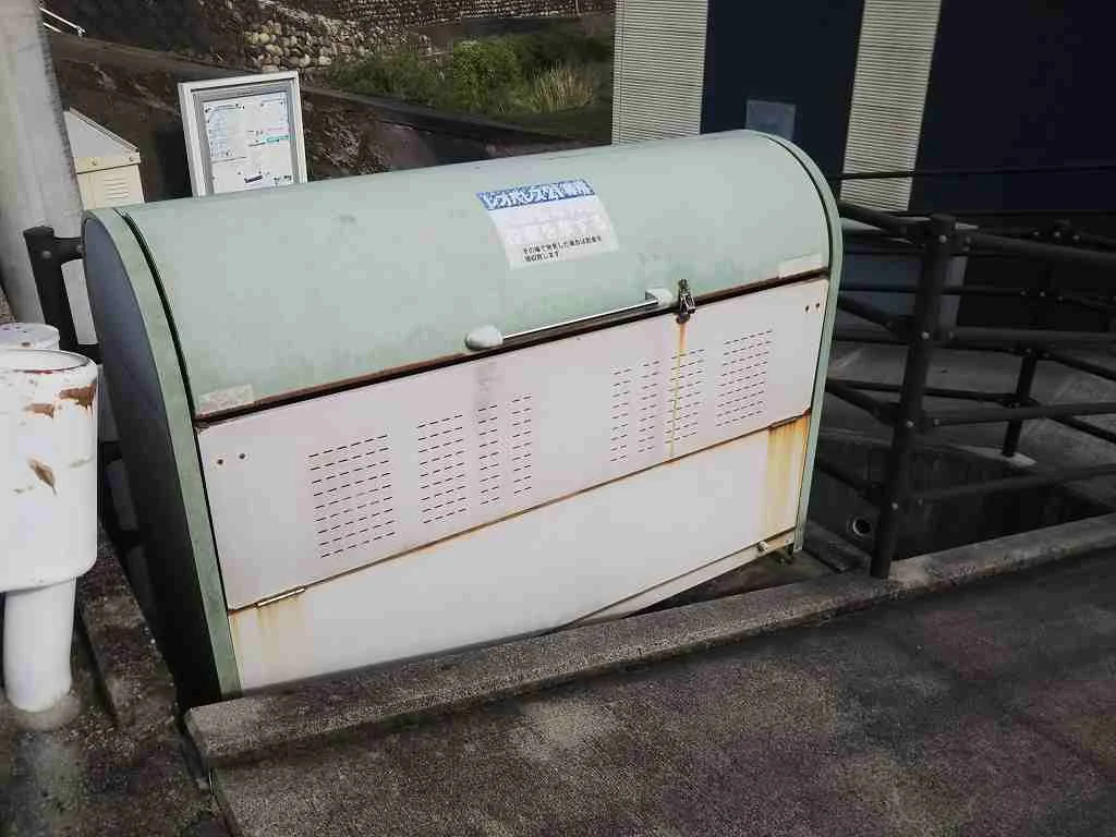 ゴミ置き場