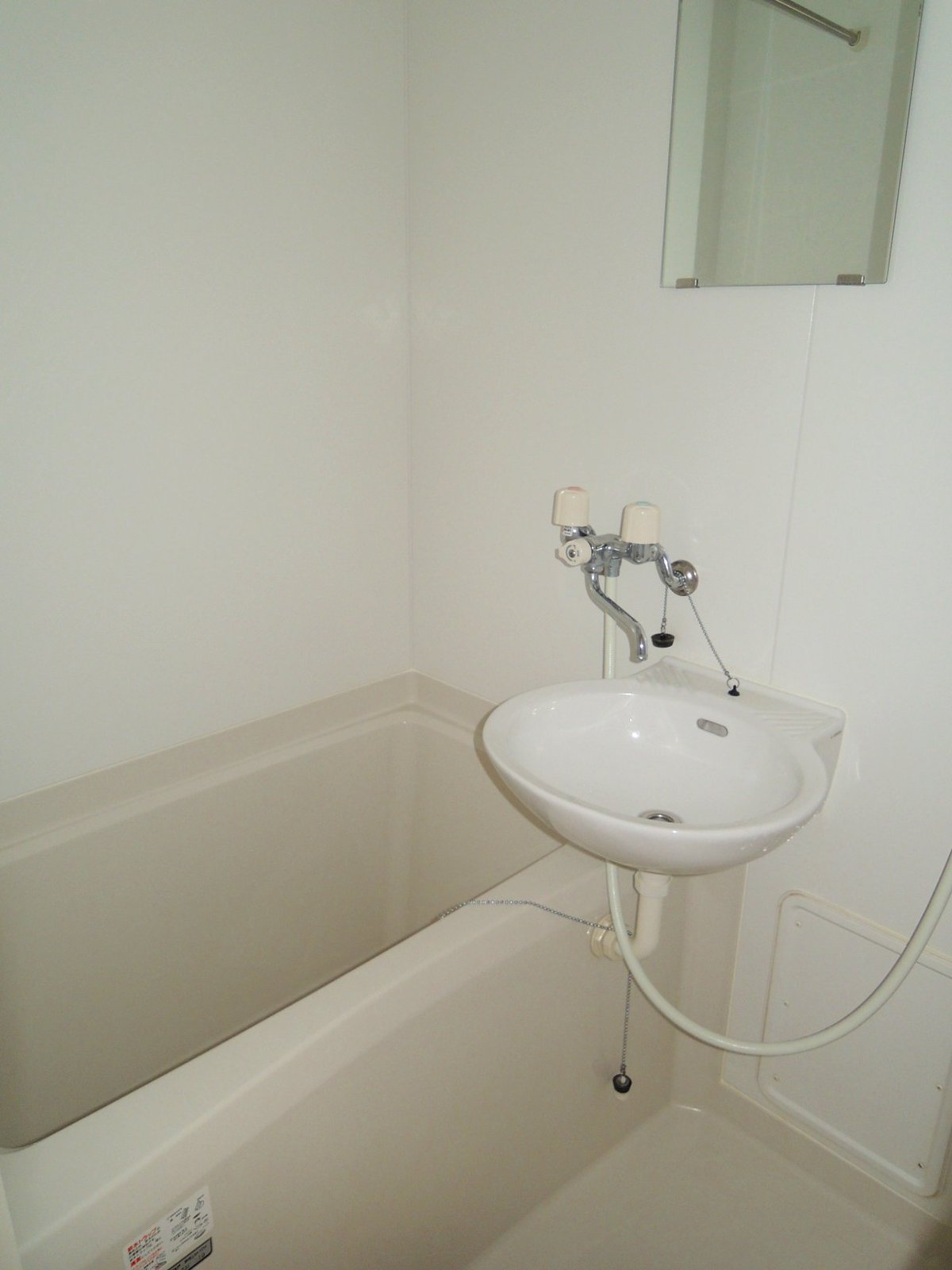 バス・トイレ別々です。