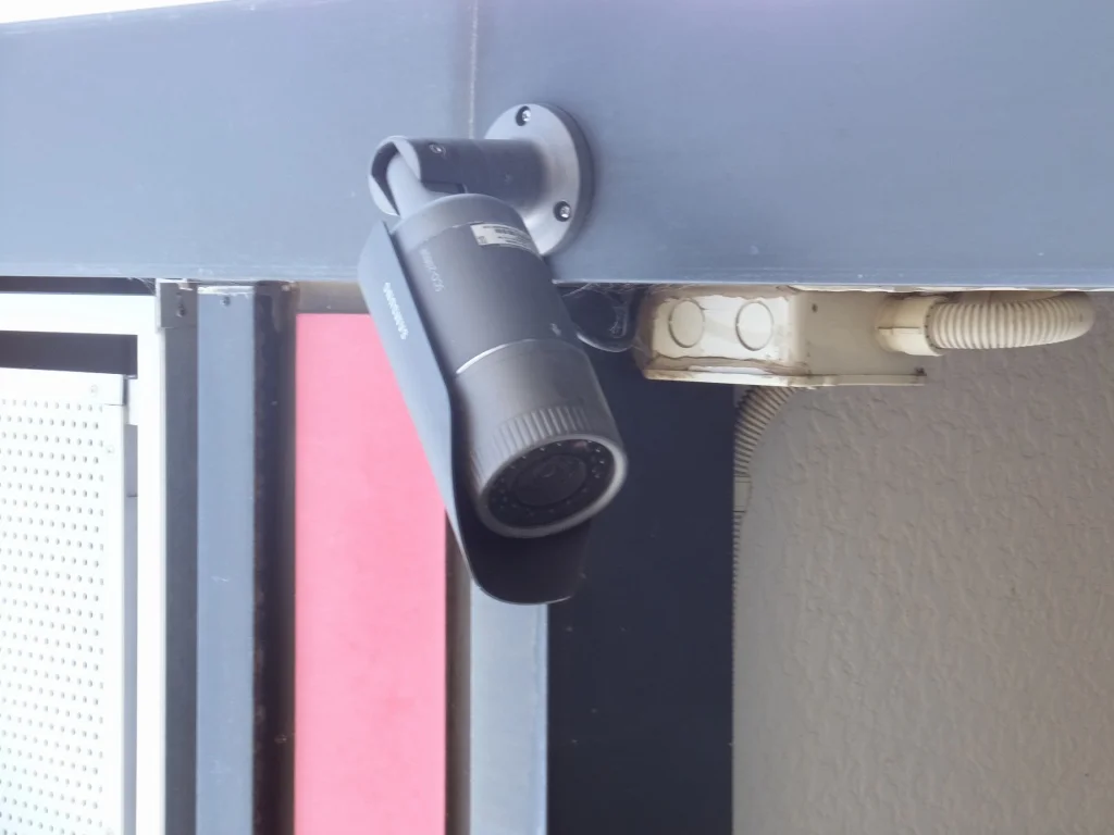 防犯カメラ付きの物件です。