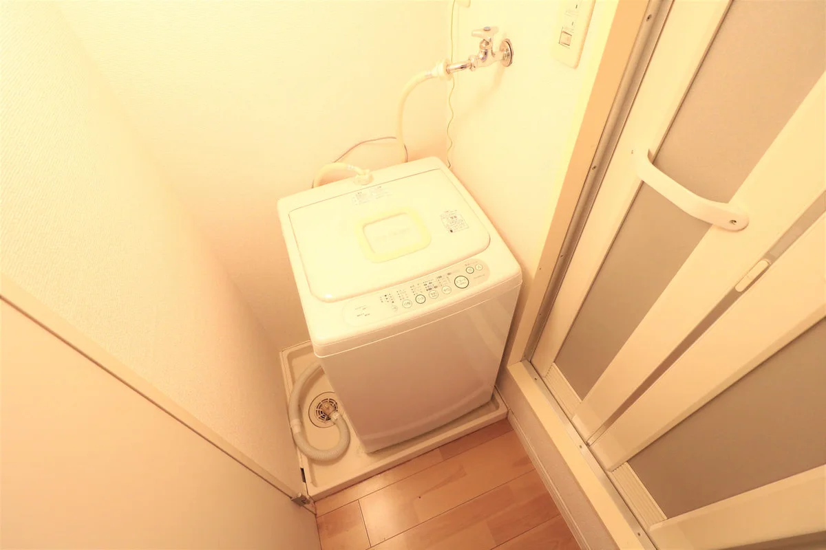 室内洗濯機完備によりお手軽に引越しが可能！