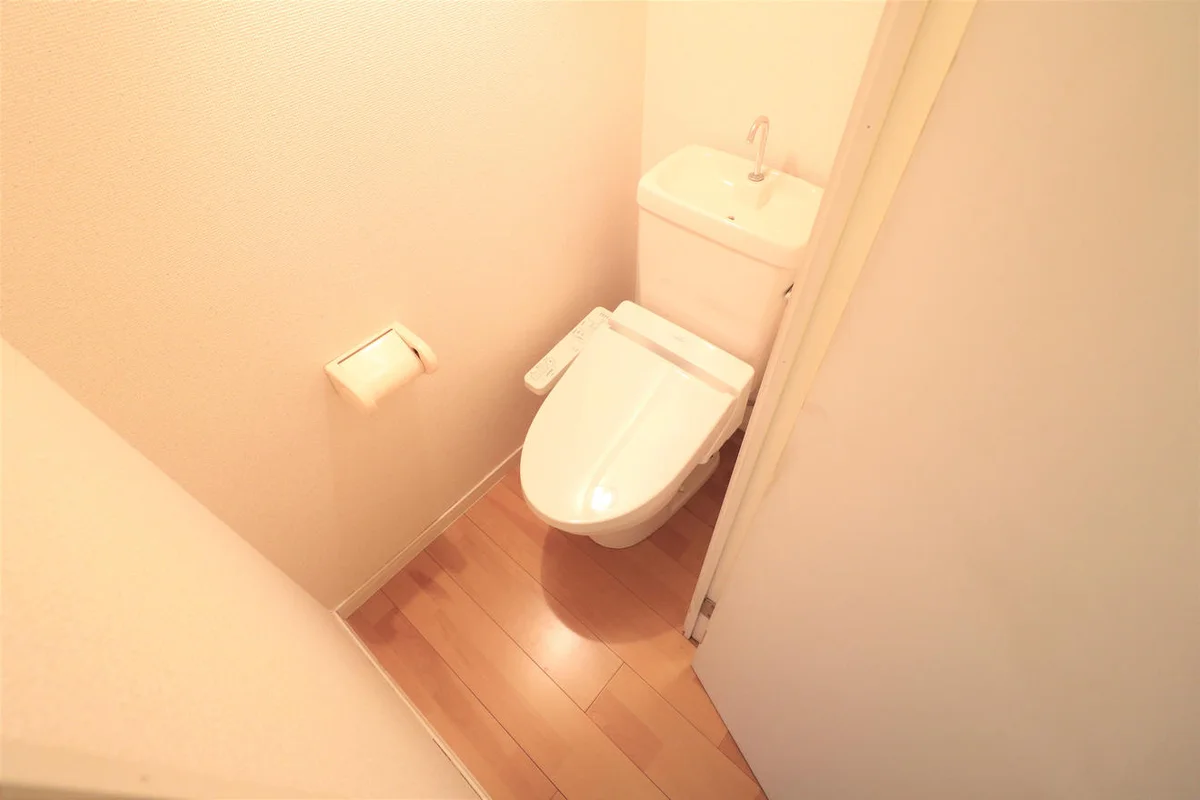 温水洗浄便座を完備しており快適な毎日を！