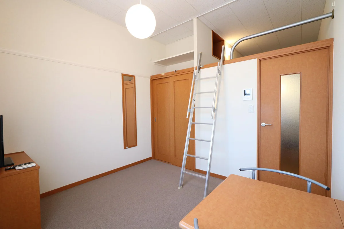 ロフトタイプは天井が高いので開放的なお部屋となります。