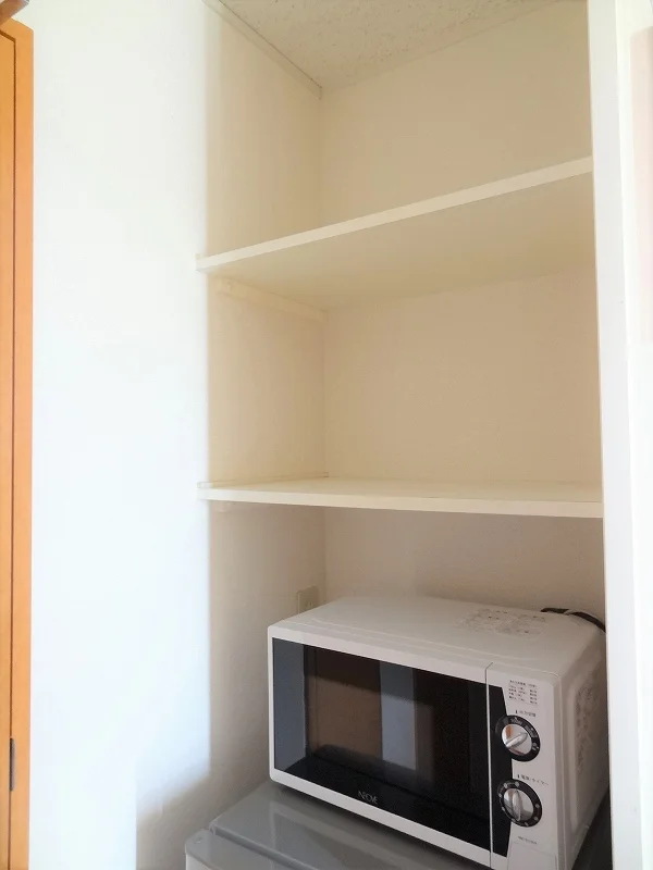 冷蔵庫上　収納棚