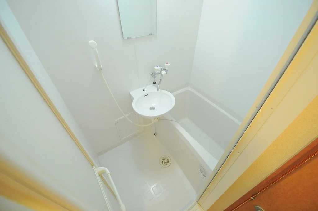 設備・仕様は号室により異なる為、現況を優先致します。