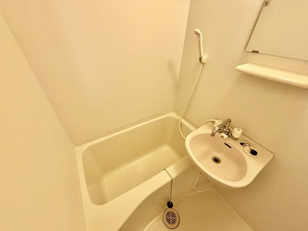 設備・仕様は号室により異なる為、現状を優先いたします。