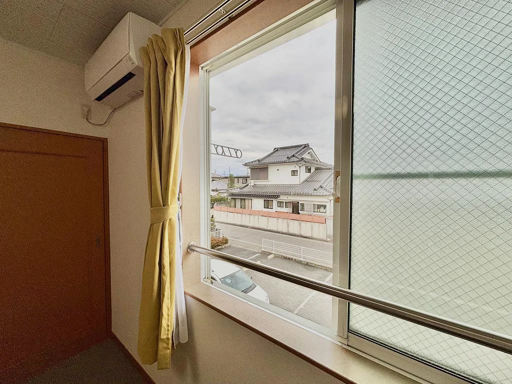 設備・仕様は号室により異なる為、現況を優先いたします。