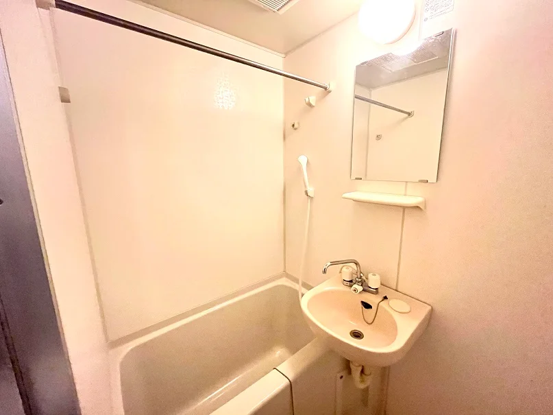 設備・使用は号室により異なる為、現状を優先いたします