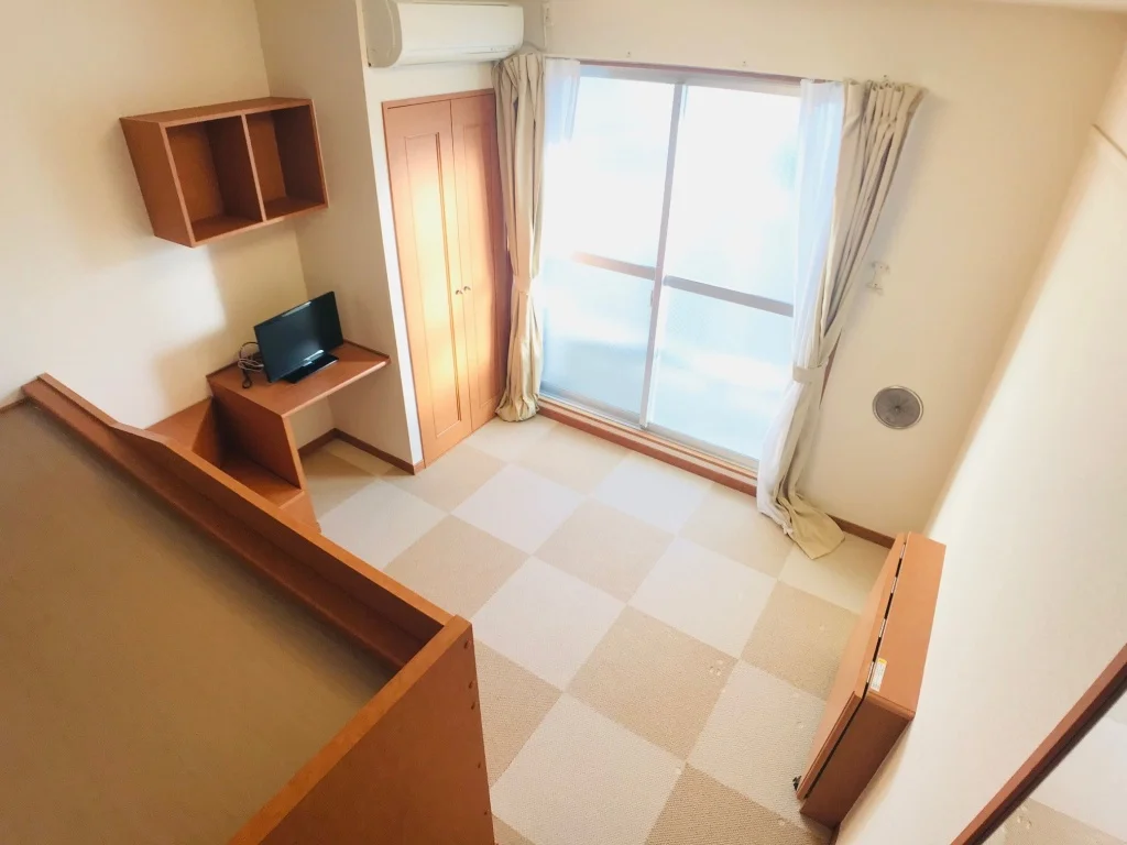 1Fフローリング・2F絨毯