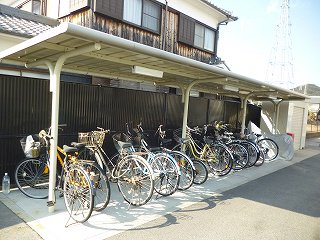 駐輪場